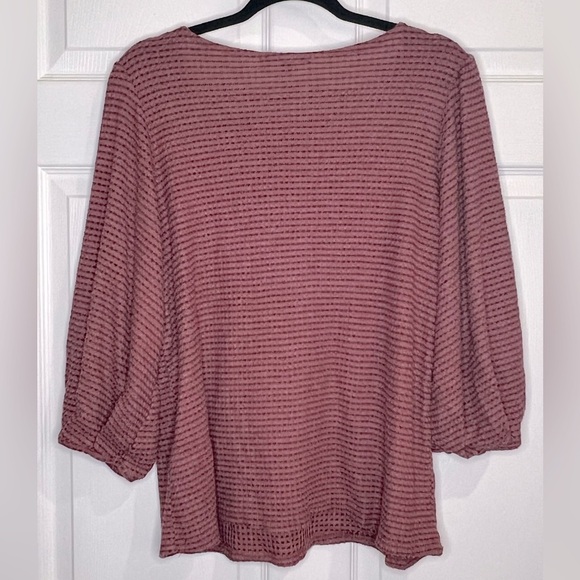 Gyft Women’s Mauve Waffle Knit top - Size Large - Picture 2 of 6